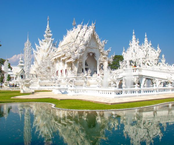 beautiful-view-wat-rong-khun-white-temple-located-chiang-rai-thailand